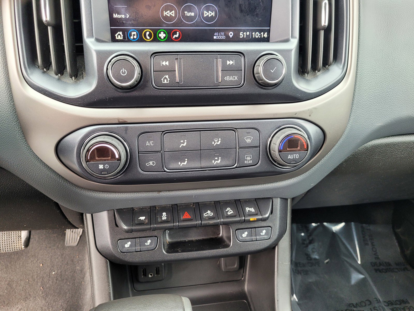 Used 2019 Chevrolet Colorado Z71 w/ Z71 Midnight Edition image 18