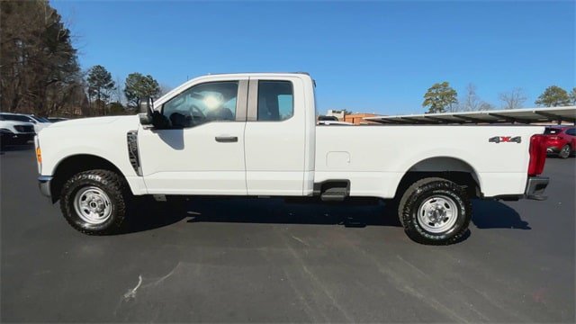 Used 2024 Ford F250 XL w/ XL Off-Road Package AWD/4WD image 8