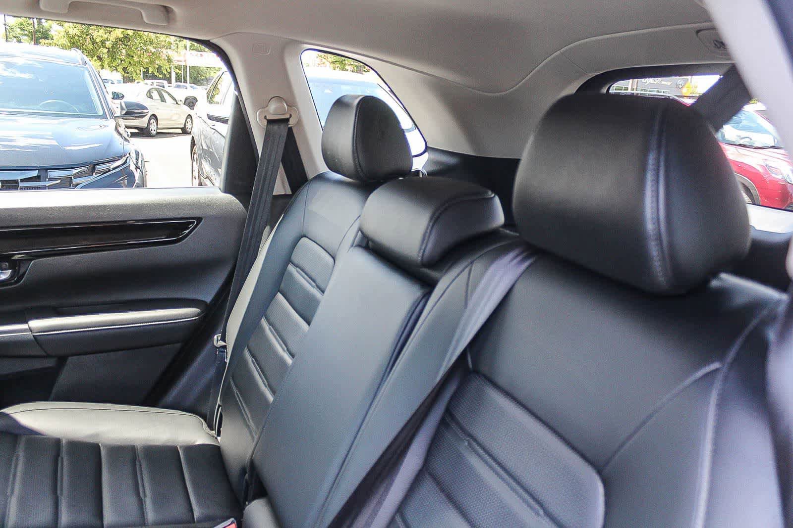 Used 2025 Honda CR-V EX-L image 24