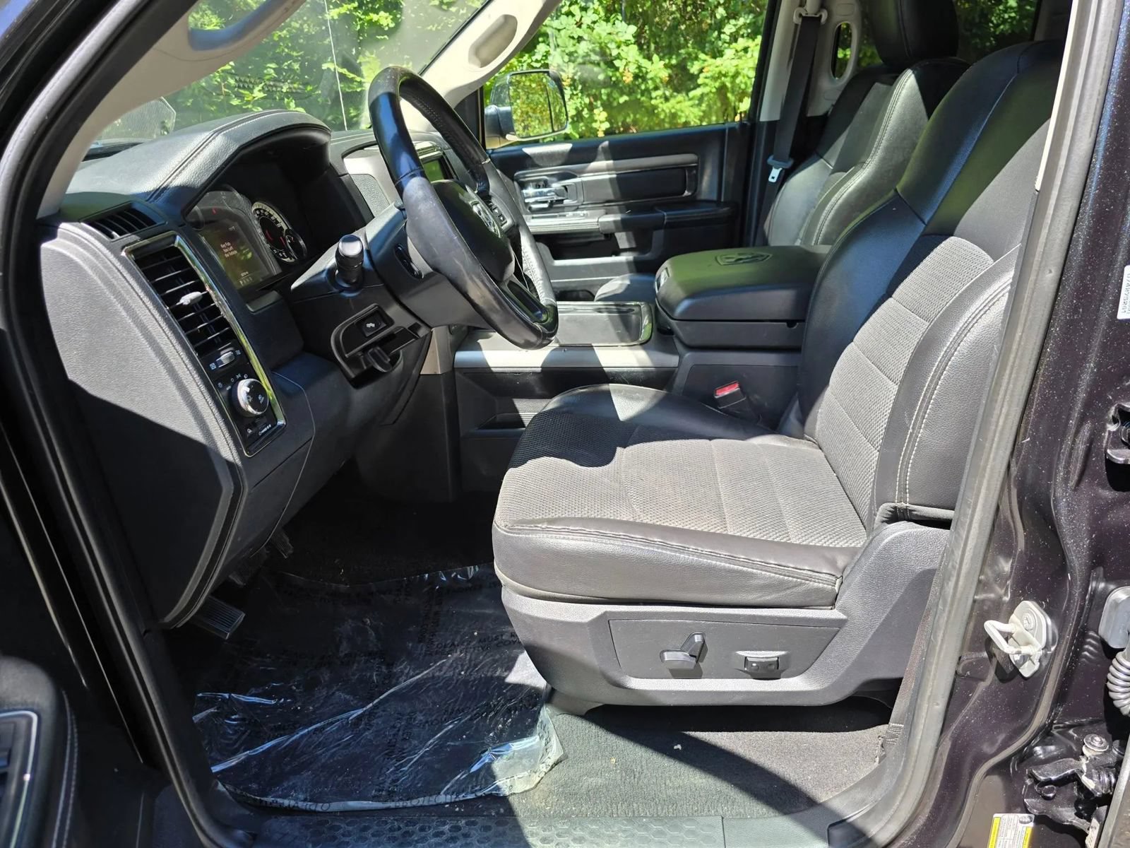 Used 2016 RAM 1500 Sport AWD/4WD image 25