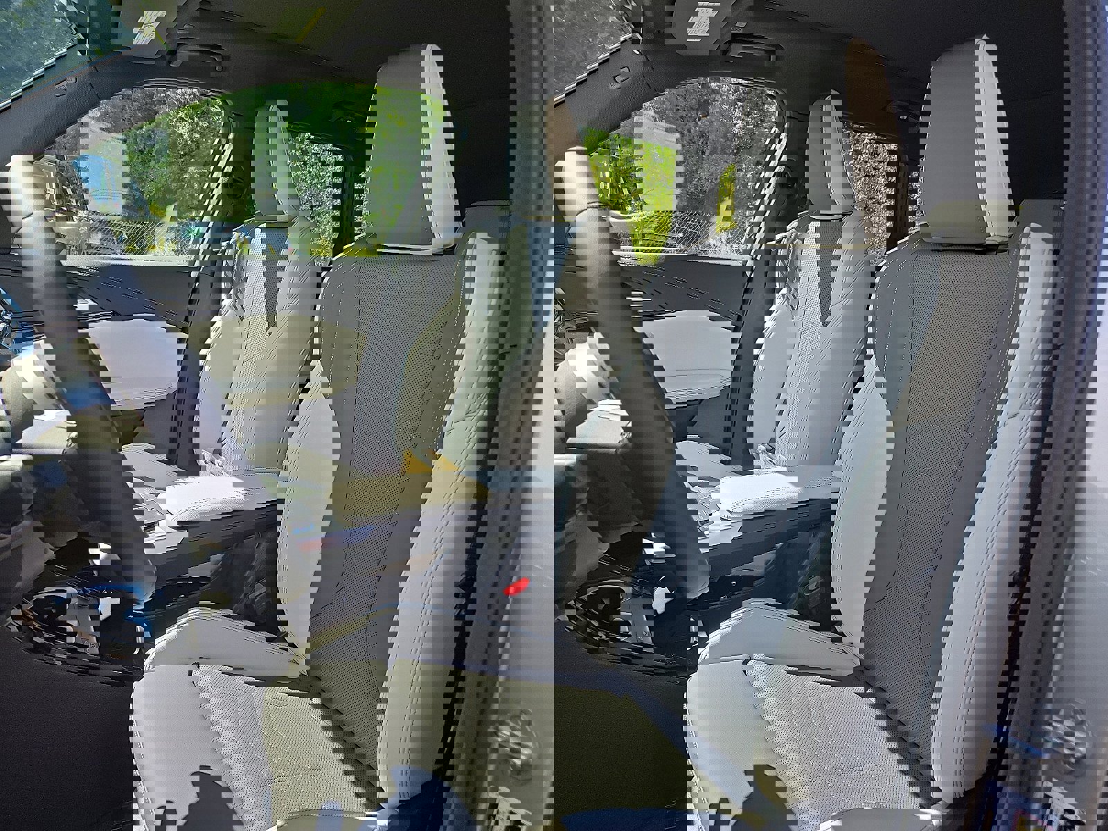 New 2026 BMW X1 xDrive28i w/ Convenience Package image 6