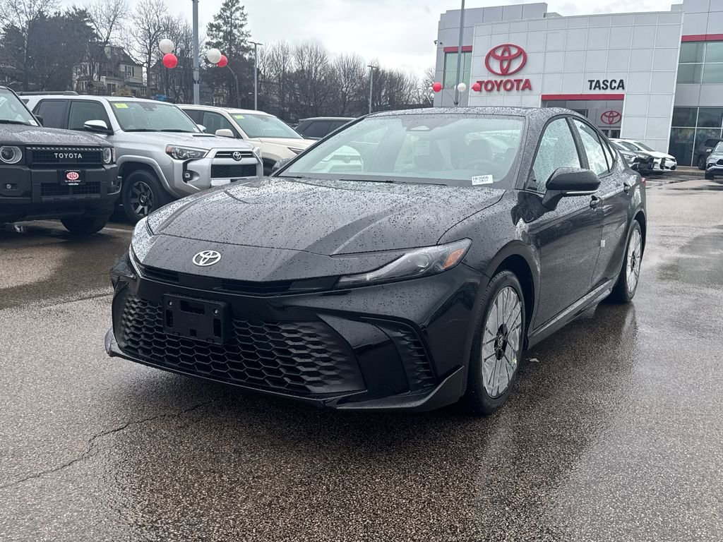 New 2026 Toyota Camry SE image 3