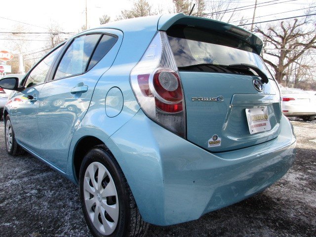 Used 2013 Toyota Prius C Two FWD image 6