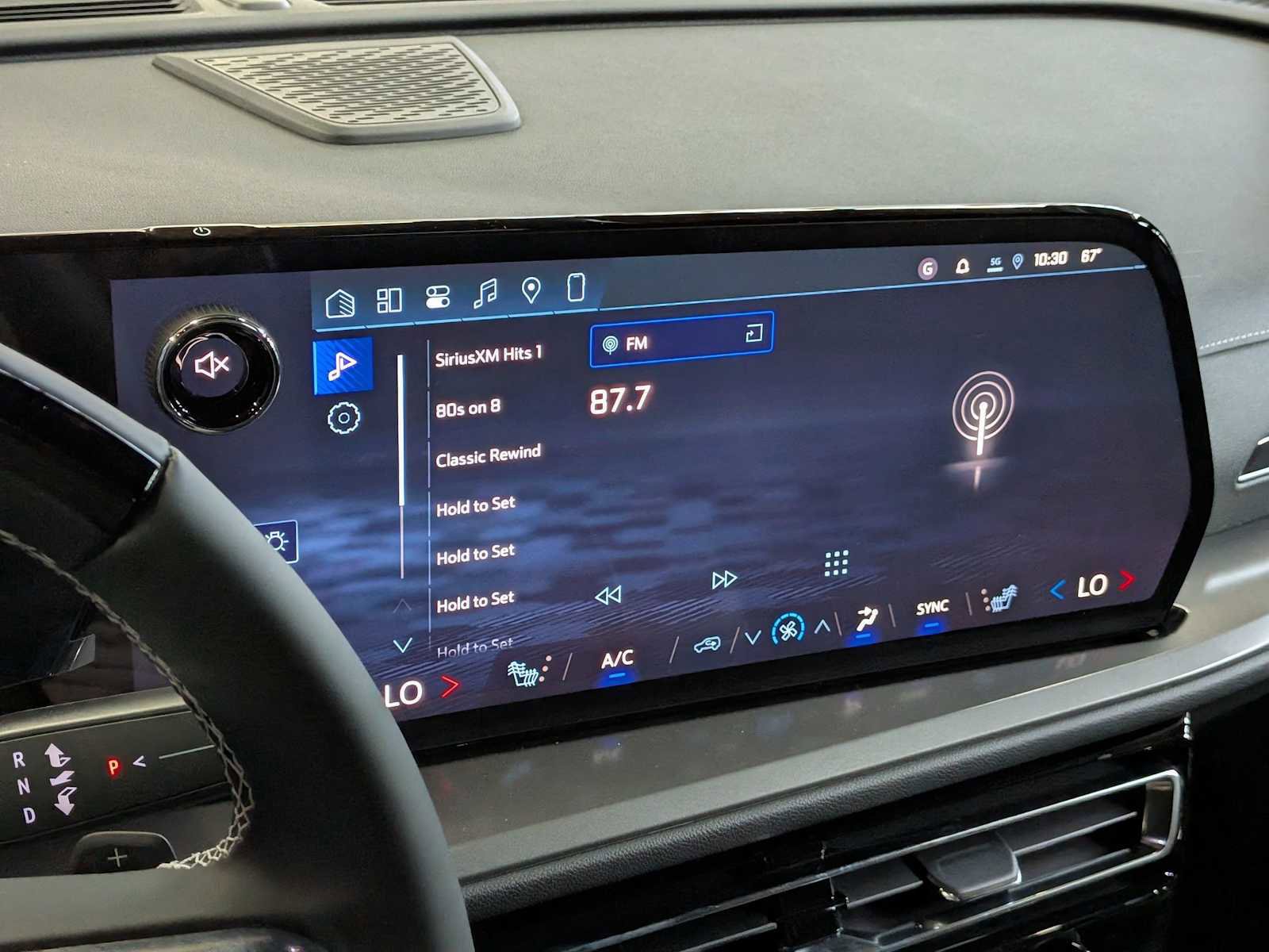 New 2026 Chevrolet Traverse LT w/ Enhanced Driving Package image 29