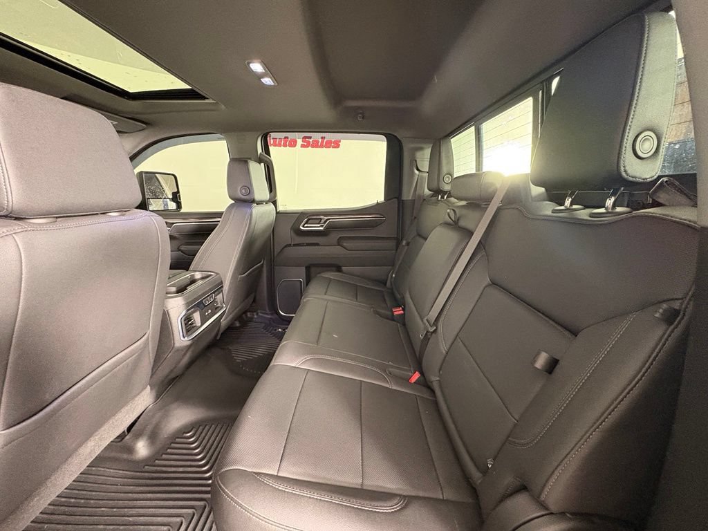 Used 2023 Chevrolet Silverado 1500 LTZ w/ LTZ Premium Package AWD/4WD image 48