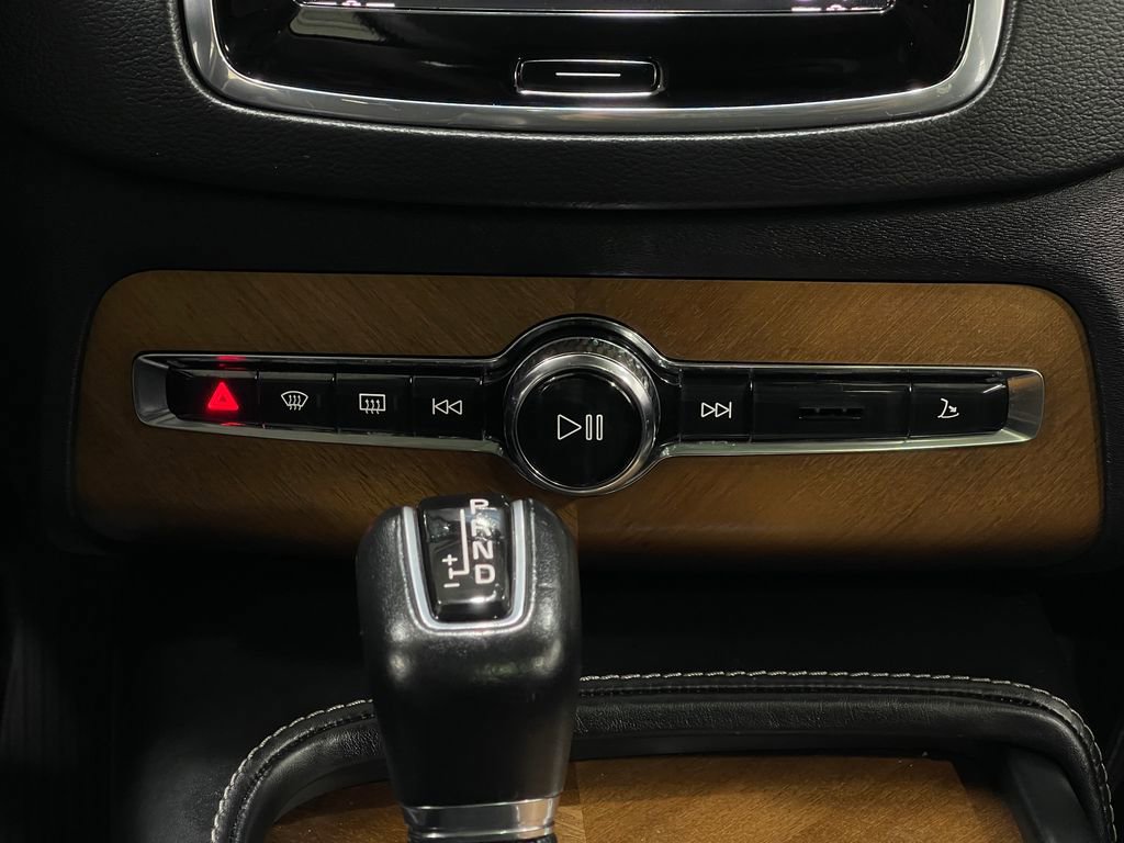 Used 2019 Volvo XC90 T6 Inscription w/ Advanced Package image 26