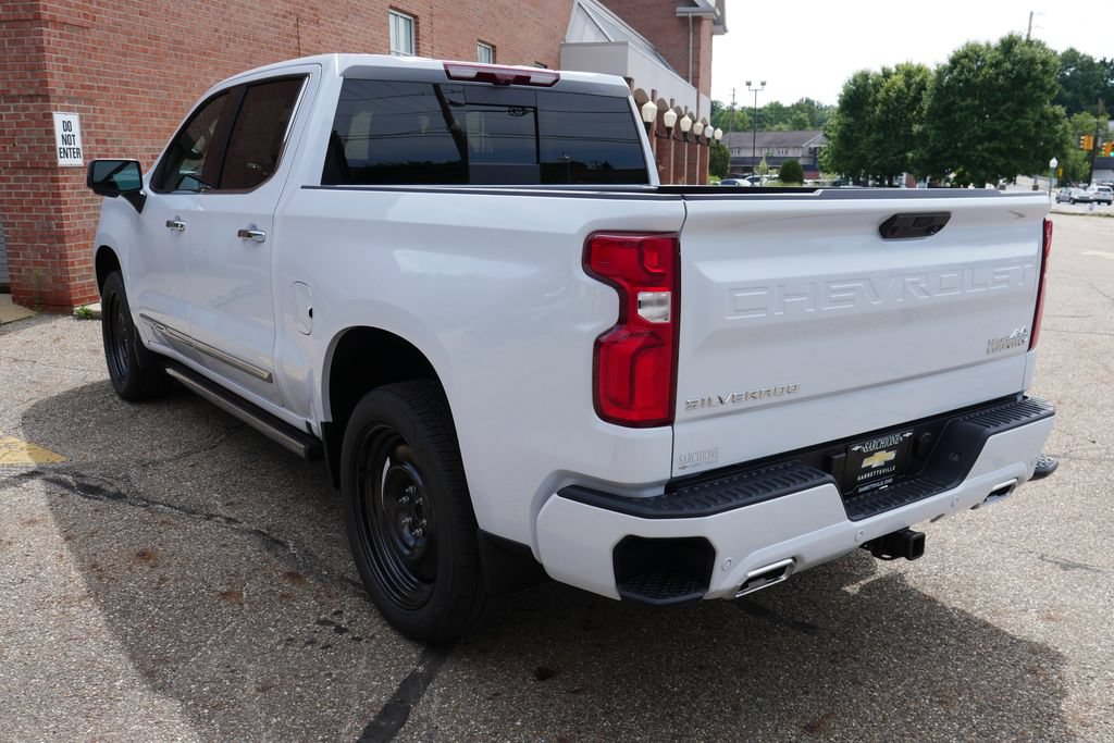 New 2026 Chevrolet Silverado 1500 High Country AWD/4WD image 6