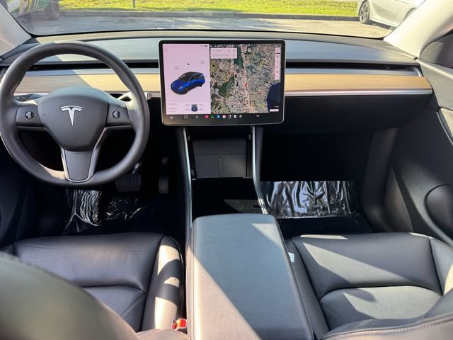 Used 2021 Tesla Model Y Long Range AWD/4WD image 12