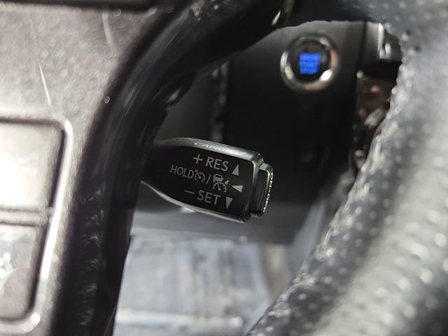 Used 2024 Toyota 4Runner TRD Off-Road Premium AWD/4WD image 24