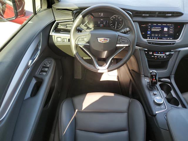 Used 2024 Cadillac XT6 Luxury FWD image 37