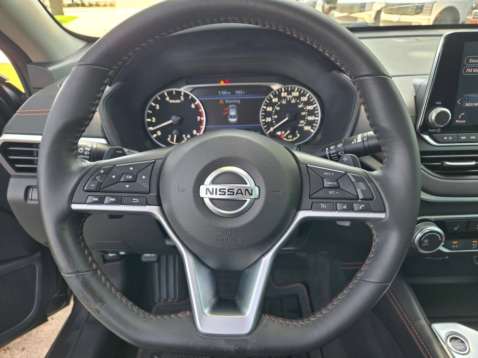 Used 2022 Nissan Altima 2.0 SR FWD image 11