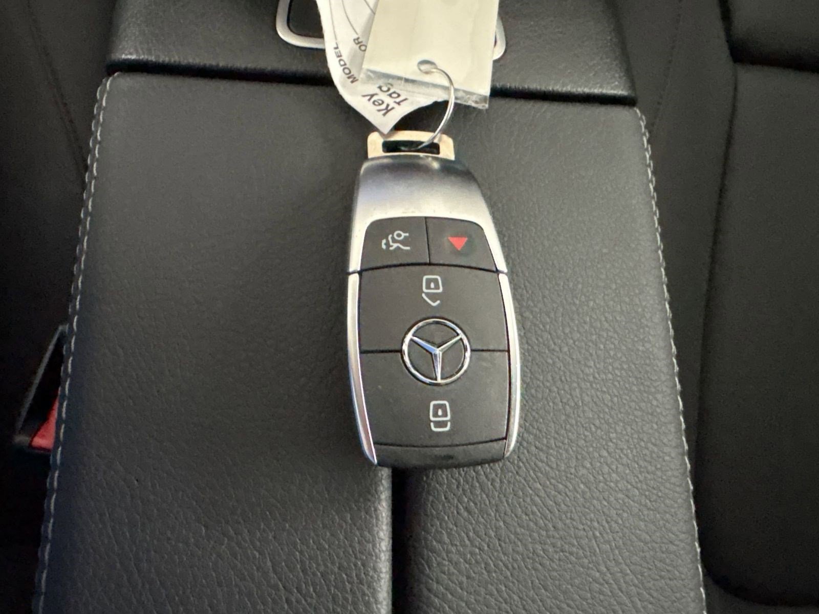 Certified 2025 Mercedes-Benz GLA 250 image 33