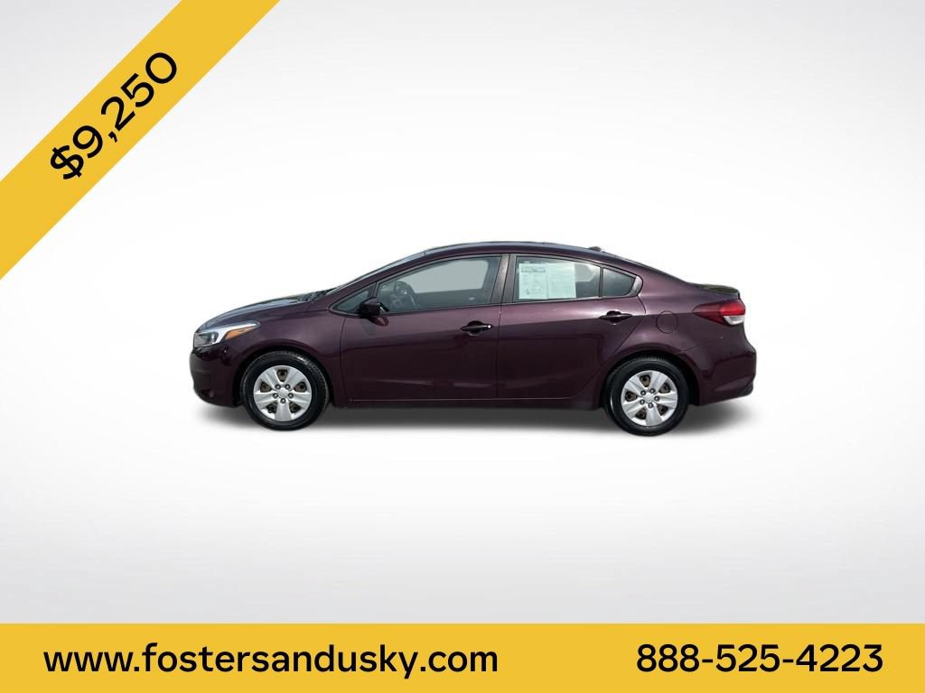 Used 2017 Kia Forte LX FWD video 2