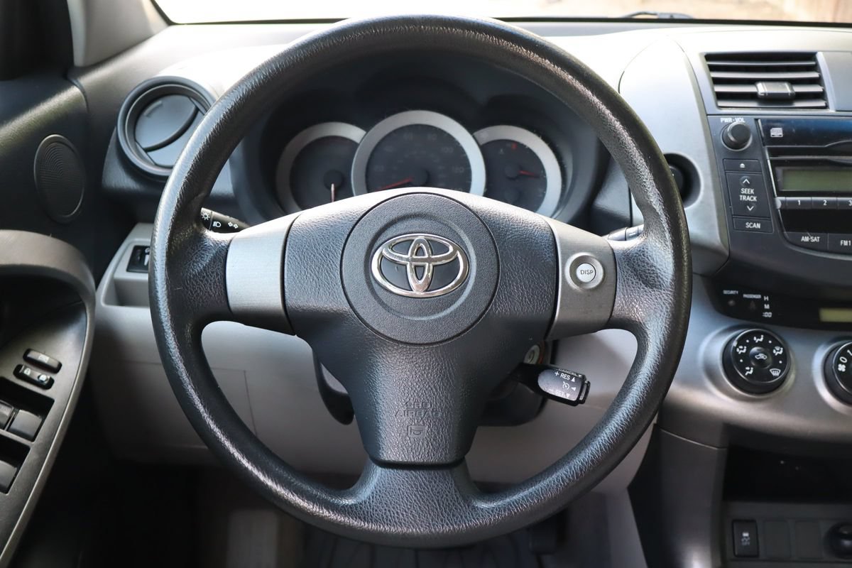 Used 2011 Toyota RAV4 4WD w/ Base L4 Extra Value Pkg image 19