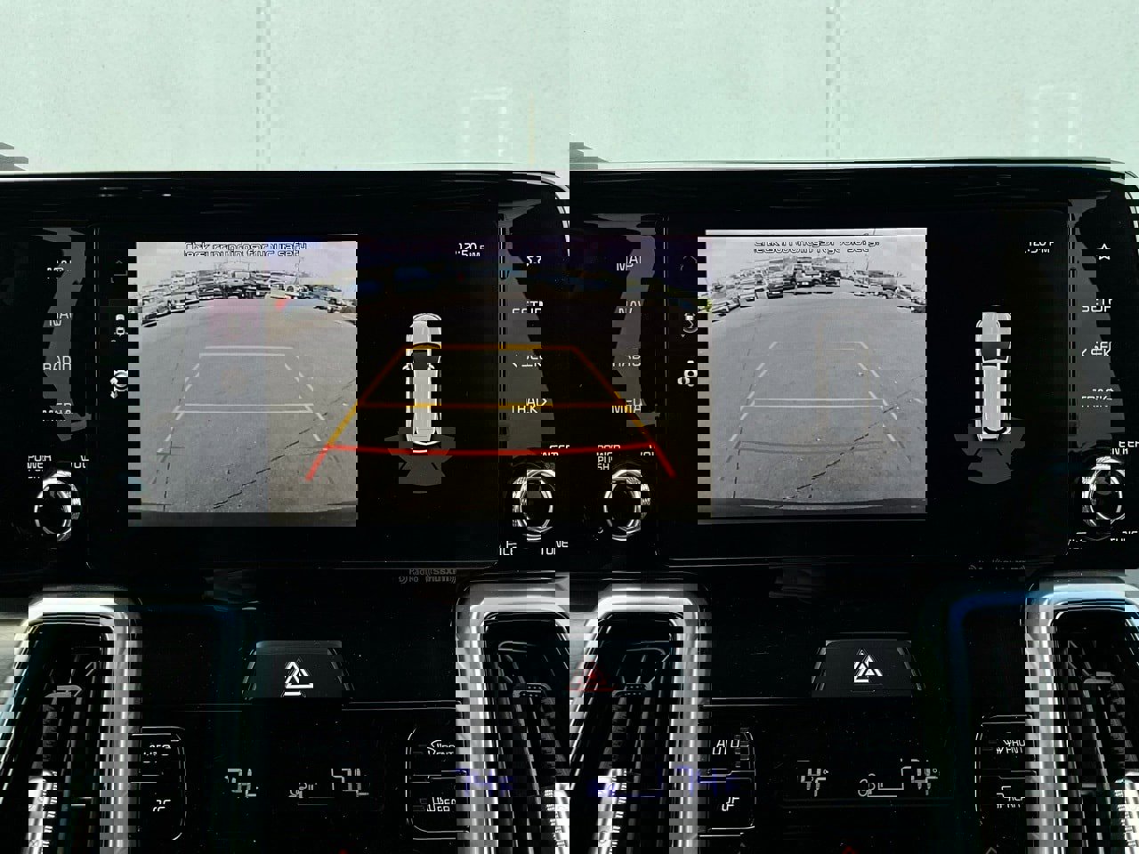 Used 2023 Kia Sorento SX image 36