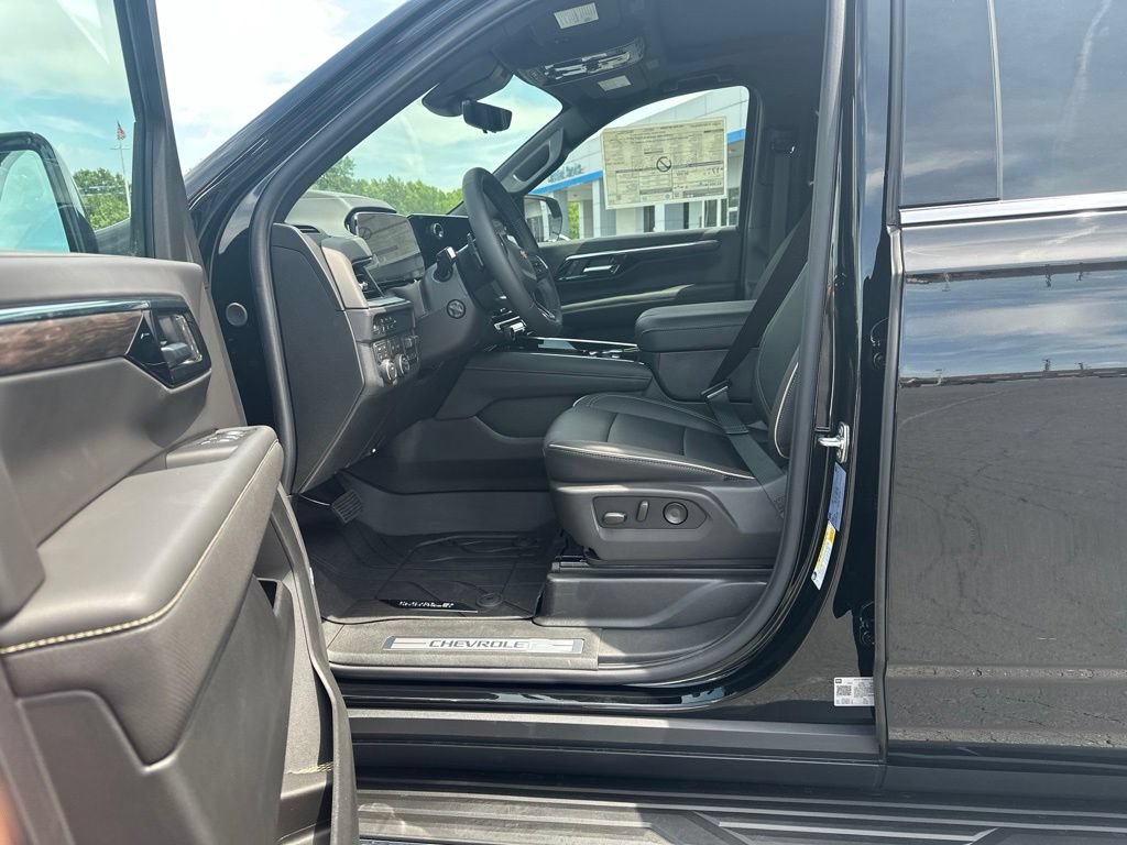New 2026 Chevrolet Tahoe Premier AWD/4WD image 10