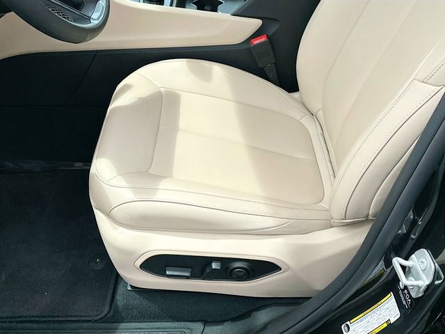 Used 2024 Jeep Grand Cherokee L Limited image 19