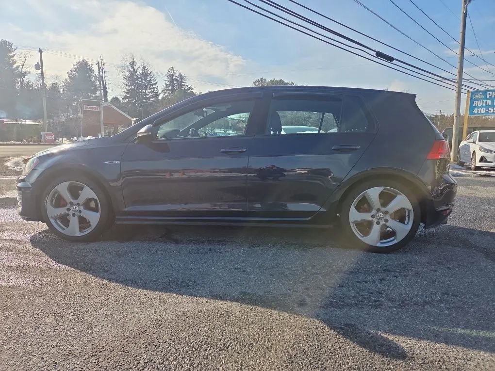 Used 2017 Volkswagen GTI S image 8