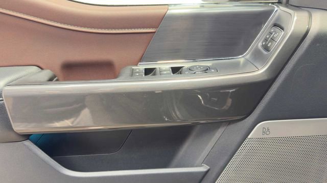 Used 2022 Ford F150 Lariat w/ Equipment Group 502A High image 23