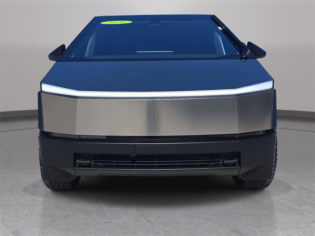 Used 2026 Tesla Cybertruck AWD Crew Cab image 3