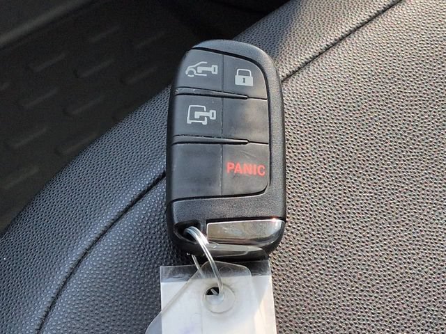 Used 2026 RAM ProMaster 2500 w/ Convenience Group FWD image 28