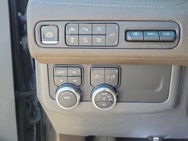 Used 2022 GMC Yukon Denali AWD/4WD image 22