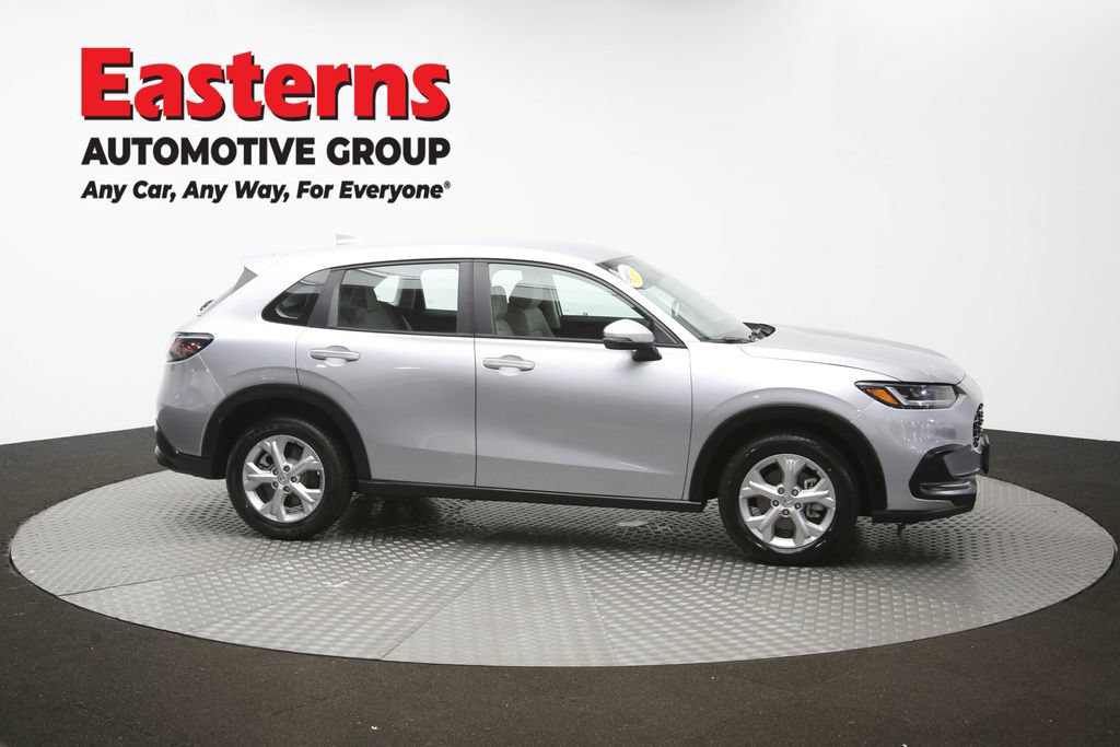 Used 2025 Honda HR-V LX image 44