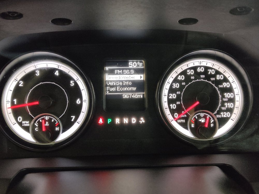 Used 2014 RAM 1500 Express image 23
