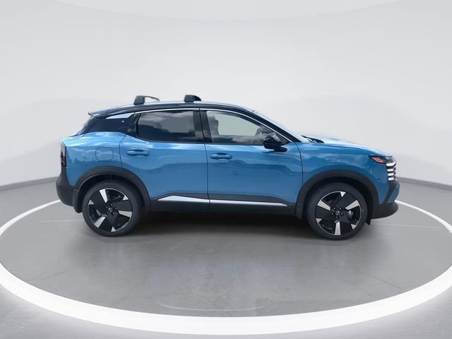 New 2026 Nissan Kicks SR w/ SR Premium Package AWD/4WD image 9