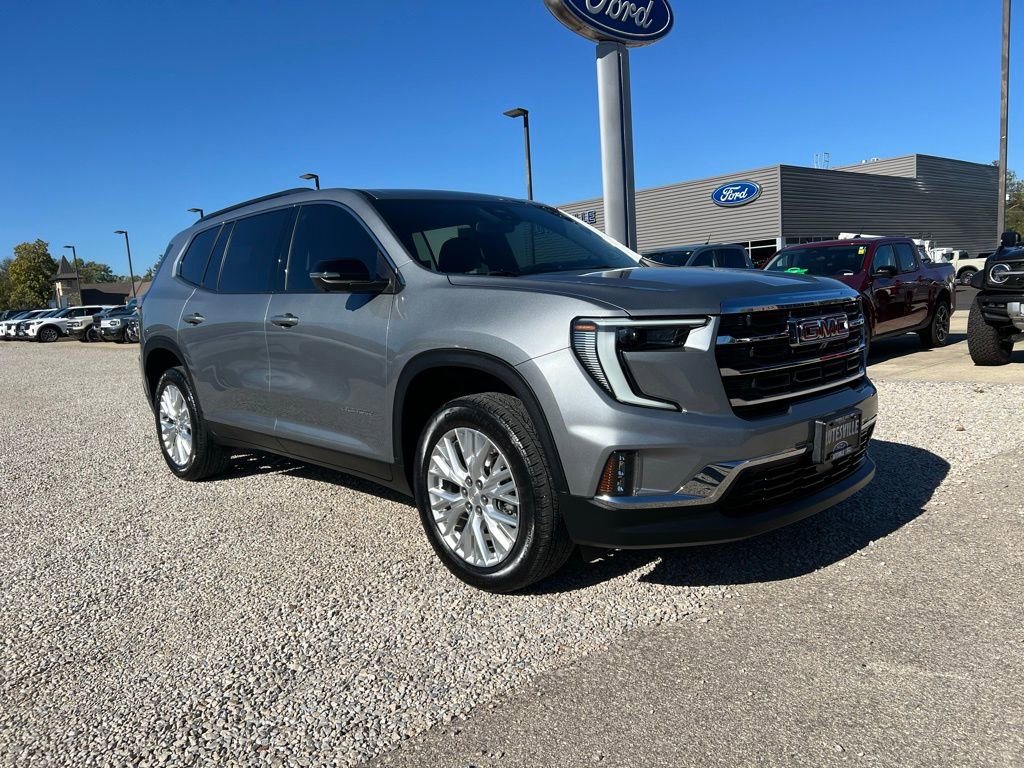 Used 2024 GMC Acadia Elevation w/ Luxury Package image 1