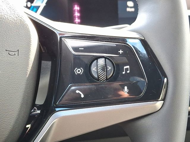 Used 2026 BMW i5 eDrive40 image 24