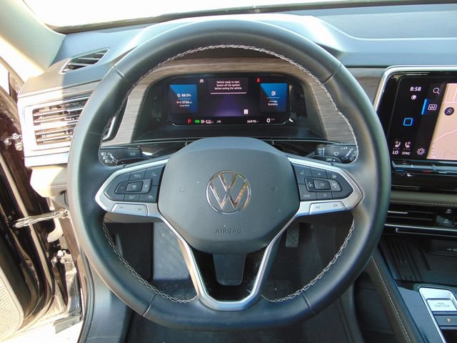 Used 2025 Volkswagen Atlas SEL AWD/4WD image 15