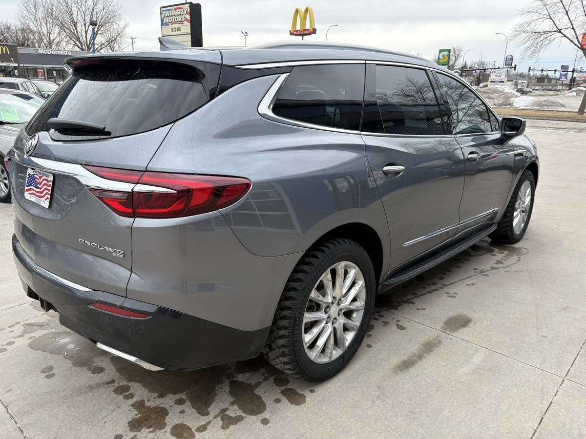 Used 2018 Buick Enclave Premium w/ Experience Buick Package AWD/4WD image 6