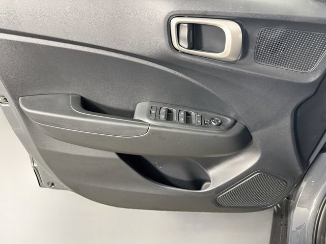 New 2026 Hyundai Venue SEL FWD image 13