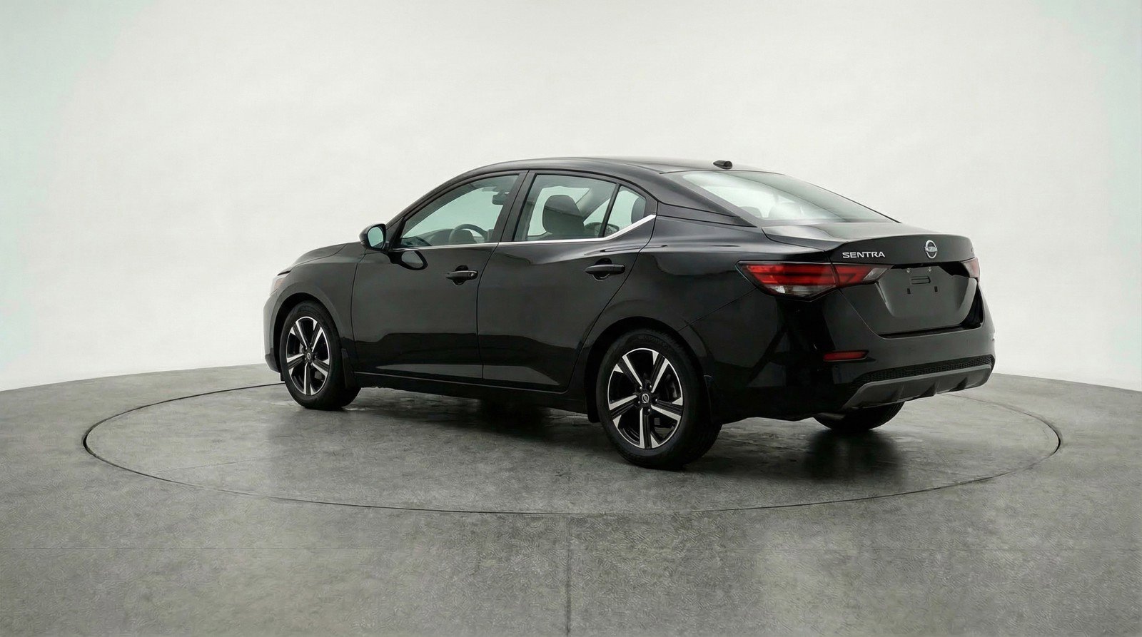 Used 2025 Nissan Sentra SV FWD image 6