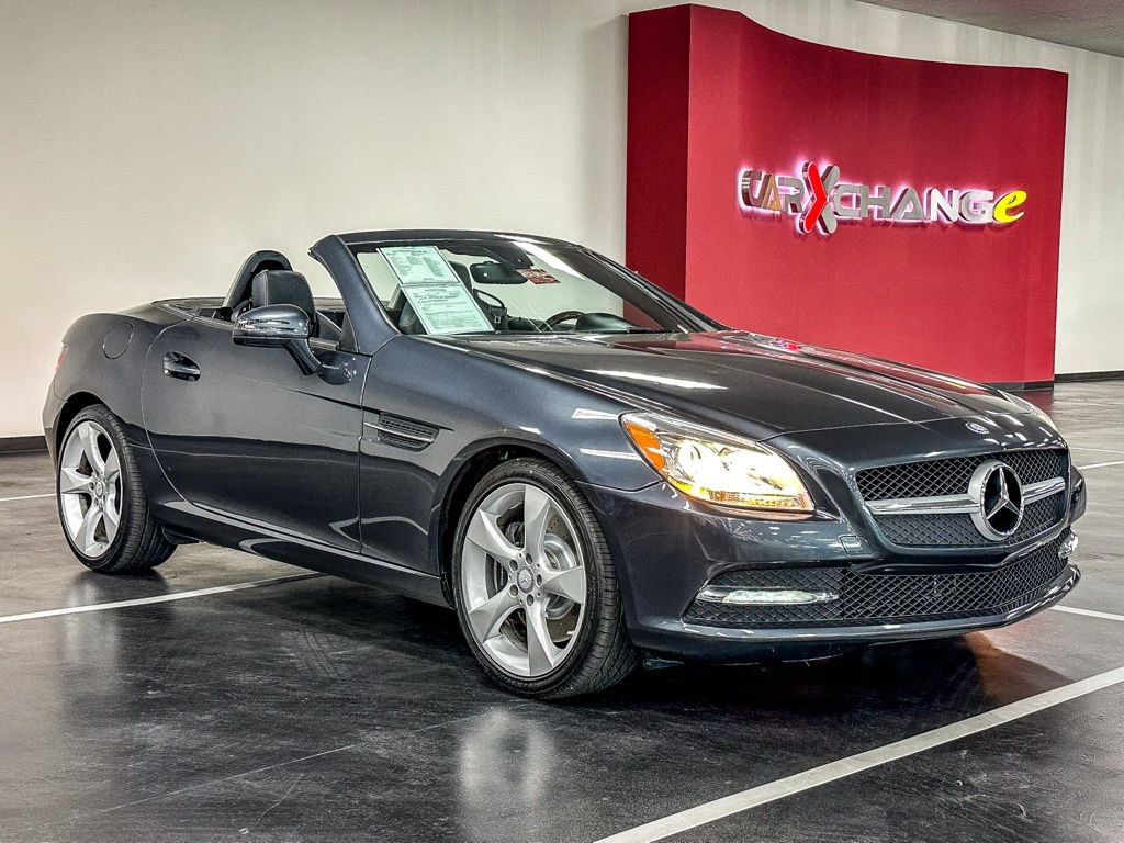 Used 2012 Mercedes-Benz SLK 350 image 9