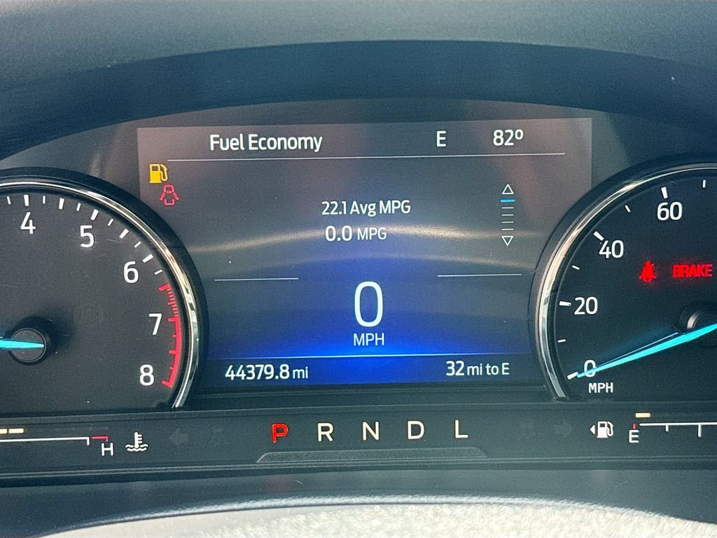 Used 2023 Ford Explorer XLT w/ Equipment Group 202A AWD/4WD image 15