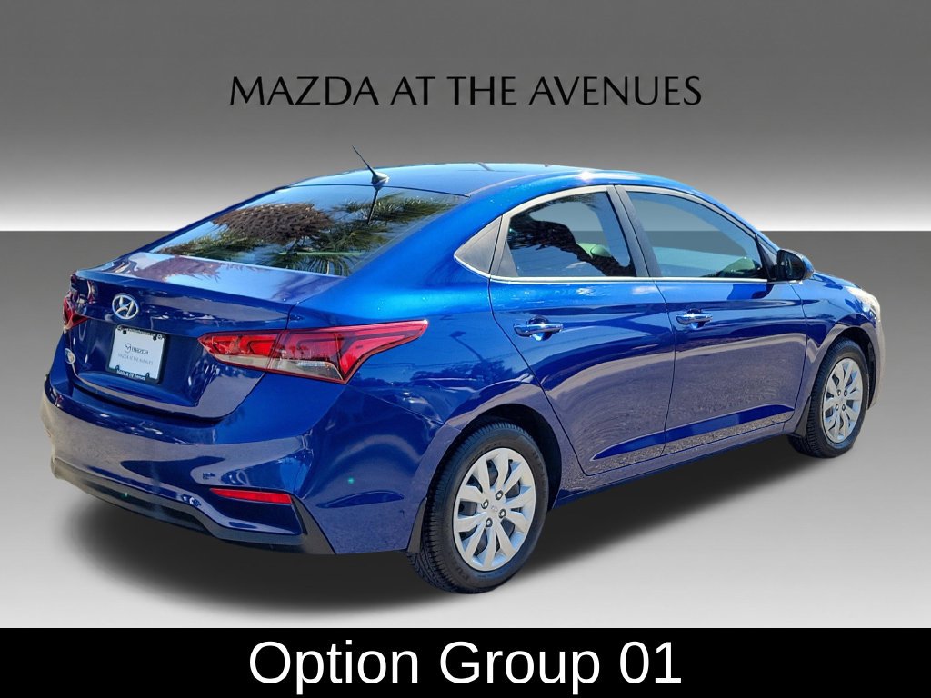 Used 2022 Hyundai Accent SE FWD image 4