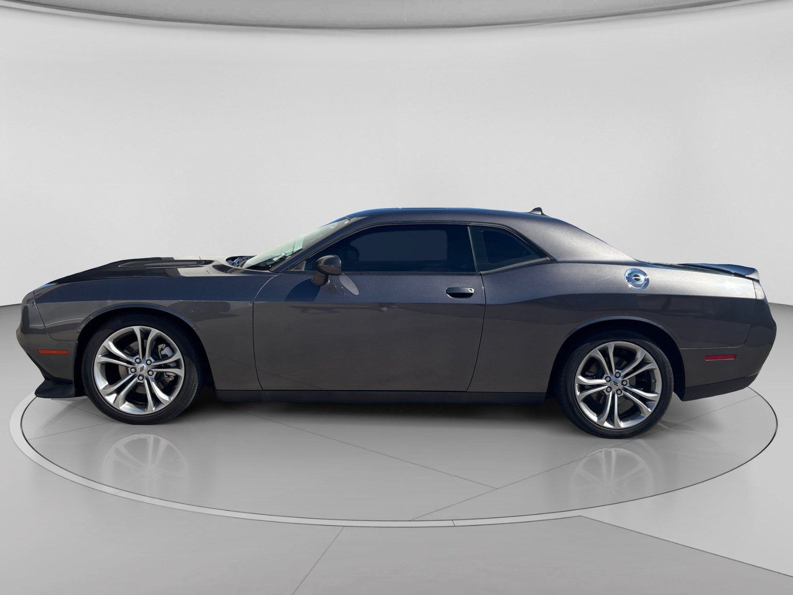 Used 2022 Dodge Challenger GT w/ Plus Package RWD image 2