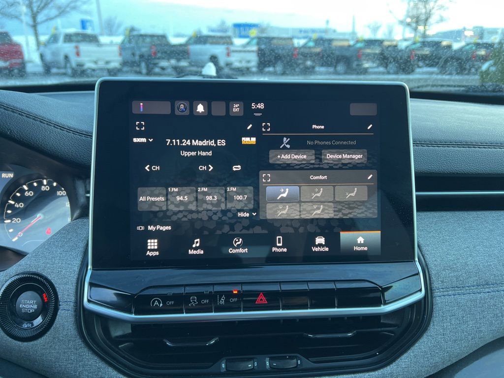 Used 2023 Jeep Compass Latitude image 16