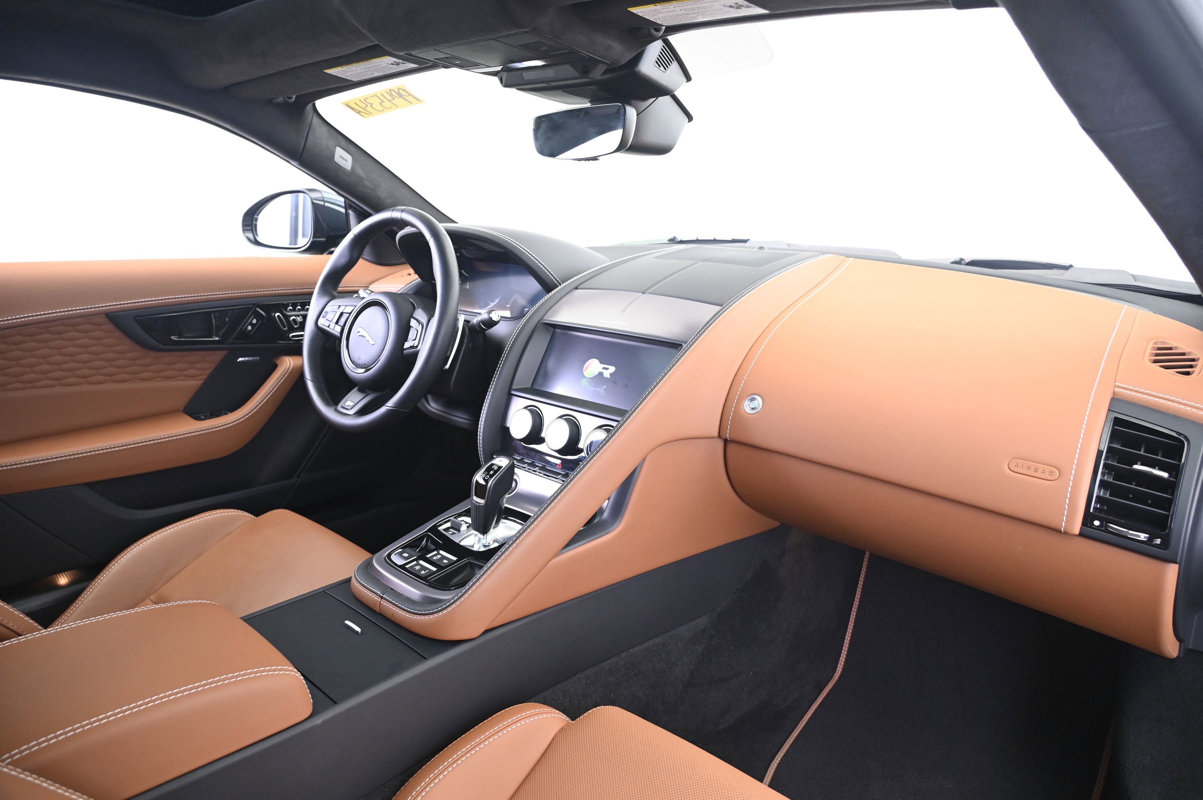 Used 2024 Jaguar F-TYPE R AWD/4WD image 18