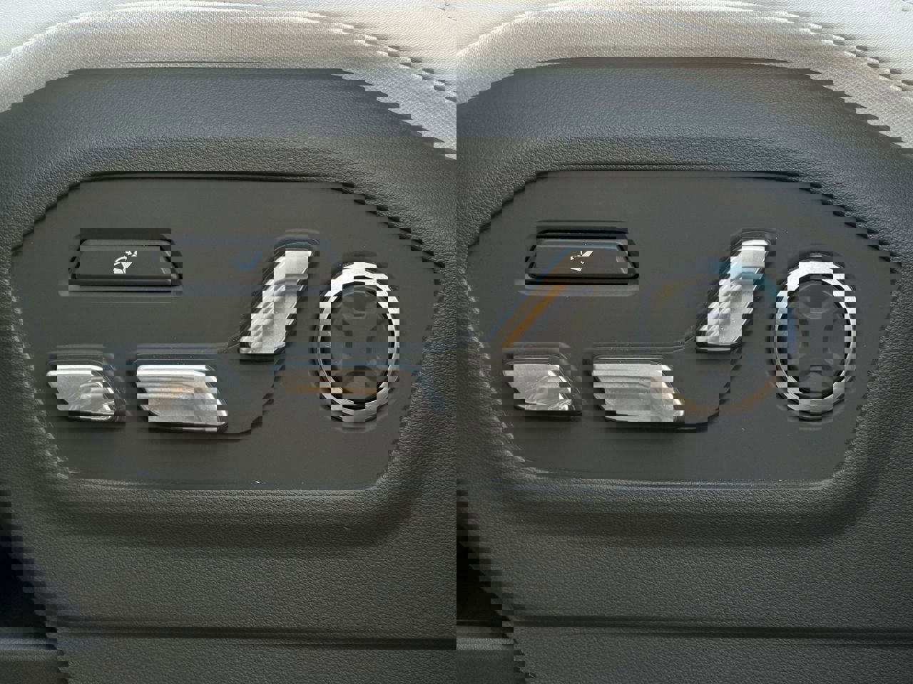 Used 2025 Hyundai Santa Fe Calligraphy image 23