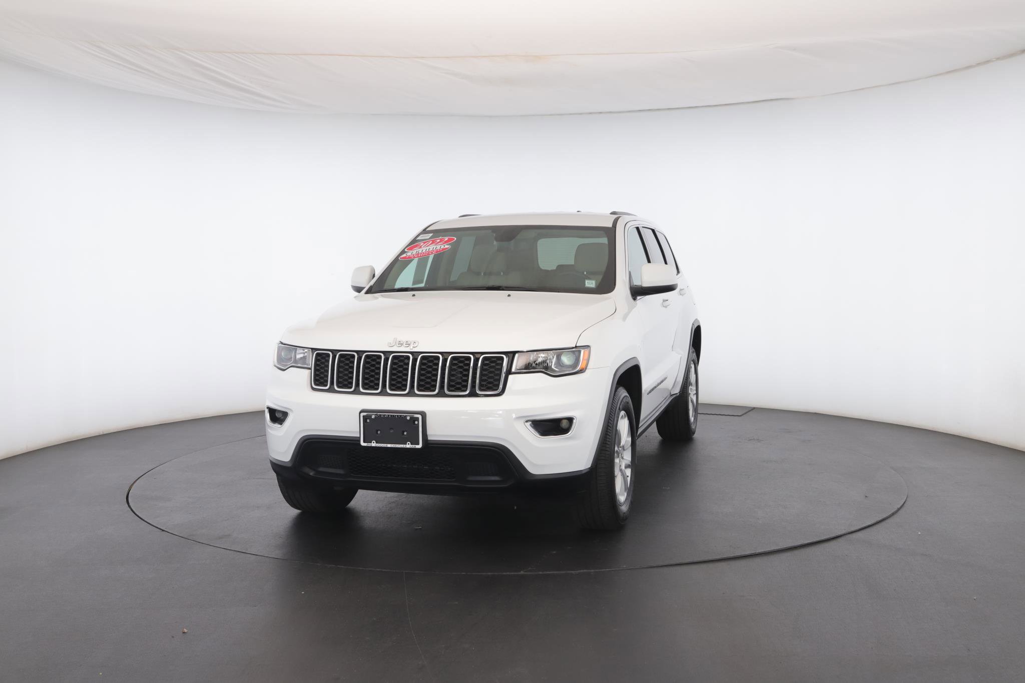 Used 2022 Jeep Grand Cherokee Laredo E image 35