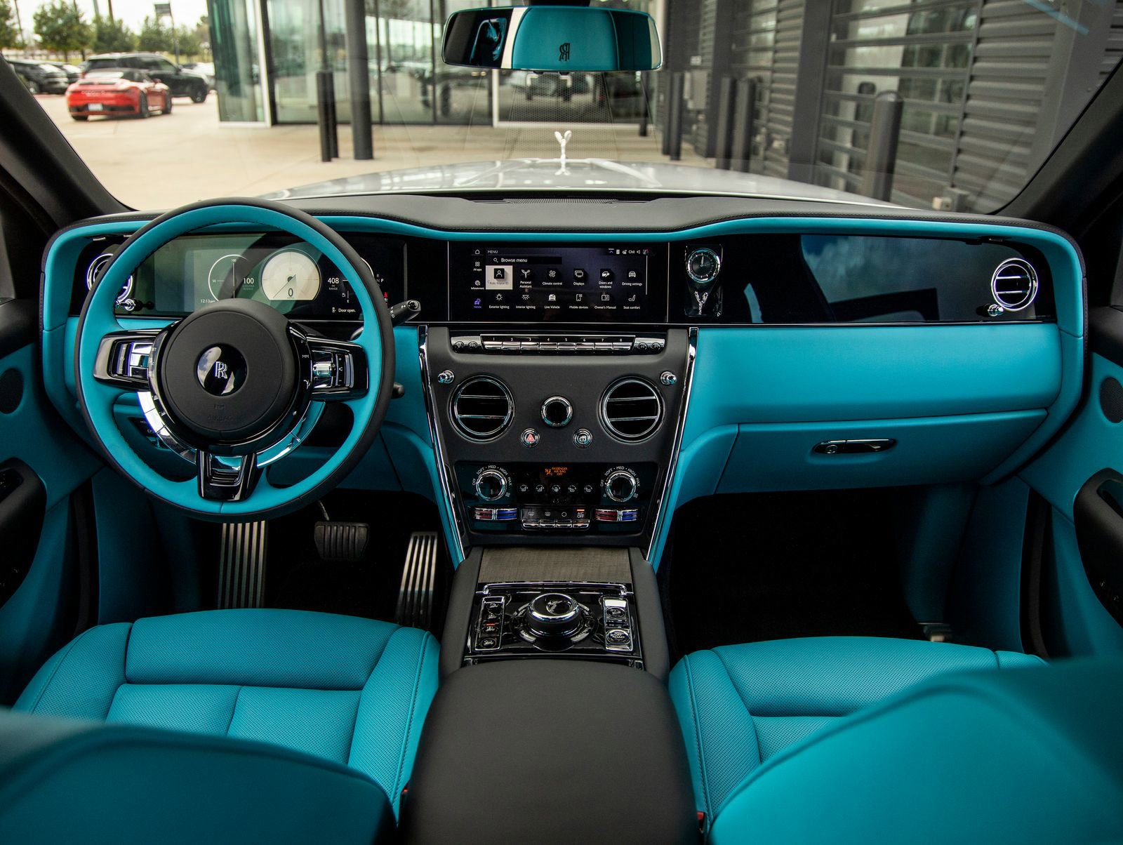 New 2026 Rolls-Royce Cullinan image 4