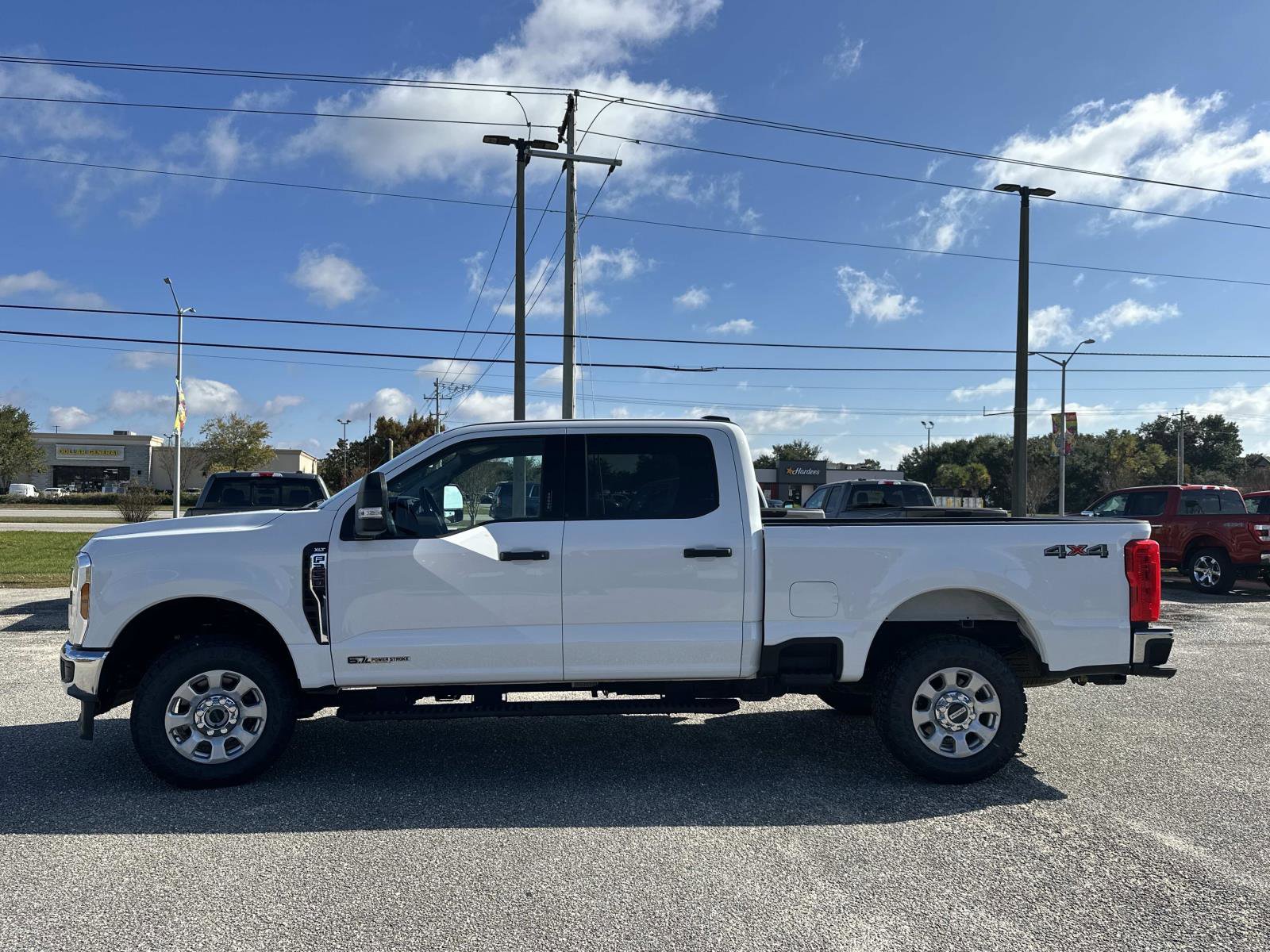 Used 2024 Ford F250 XLT AWD/4WD image 7