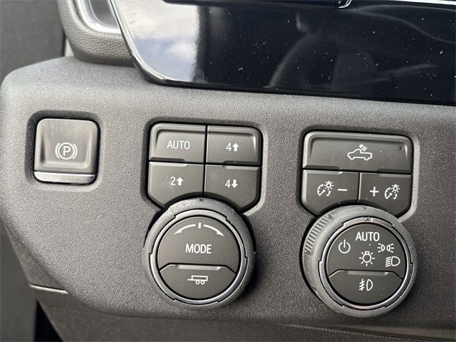 New 2026 Chevrolet Silverado 2500 Custom w/ Snow Plow Prep/Camper Package image 18