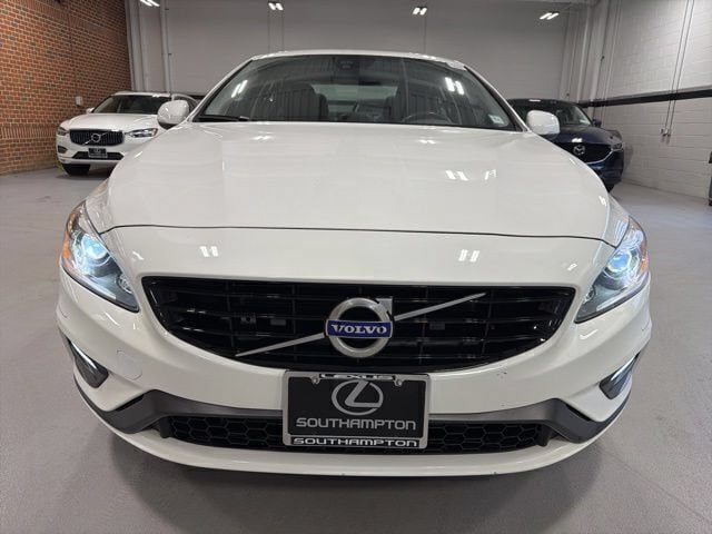 Used 2018 Volvo S60 T5 Dynamic w/ Vision Package AWD/4WD image 2