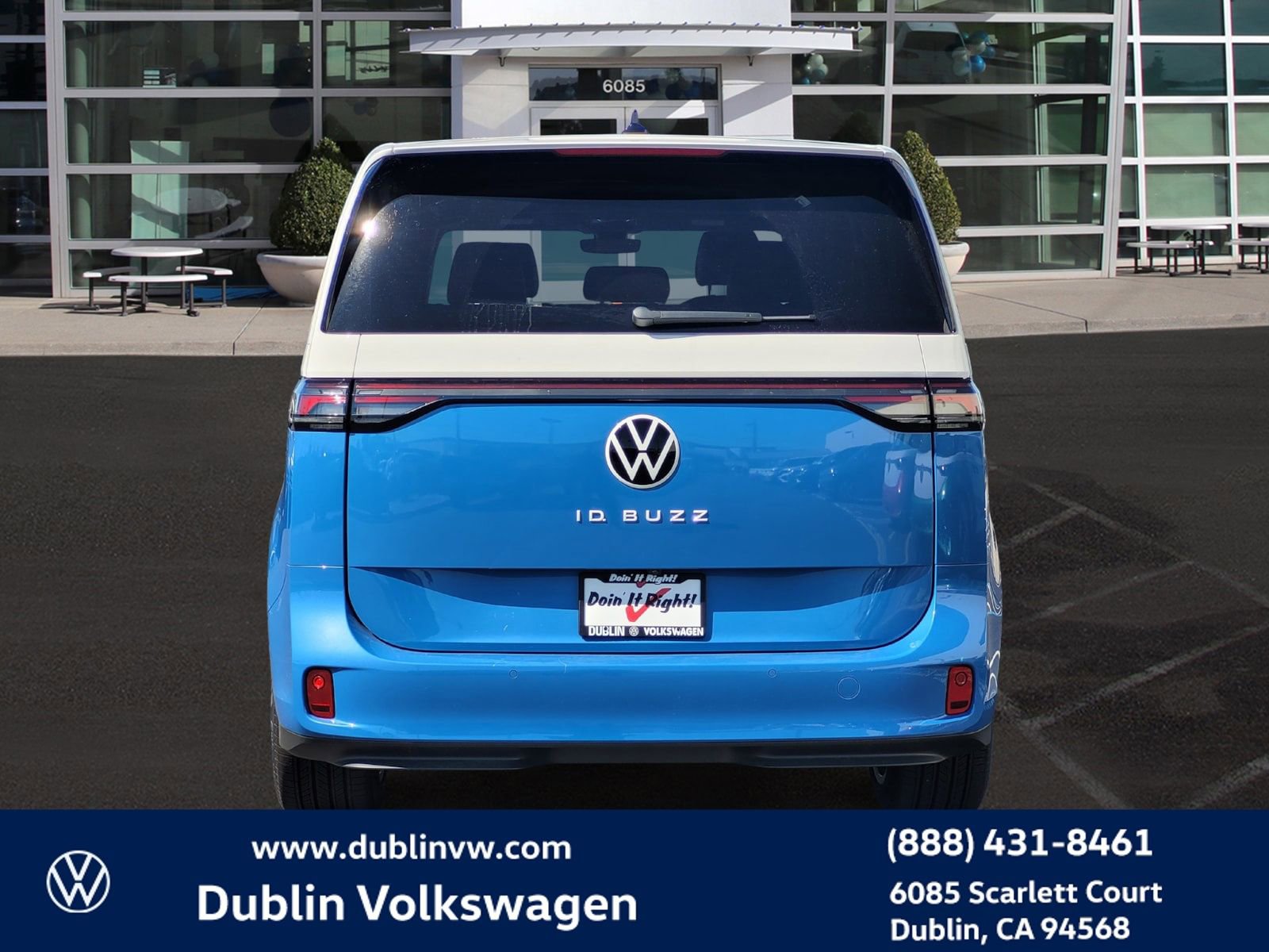 New 2025 Volkswagen ID. Buzz Pro S image 5