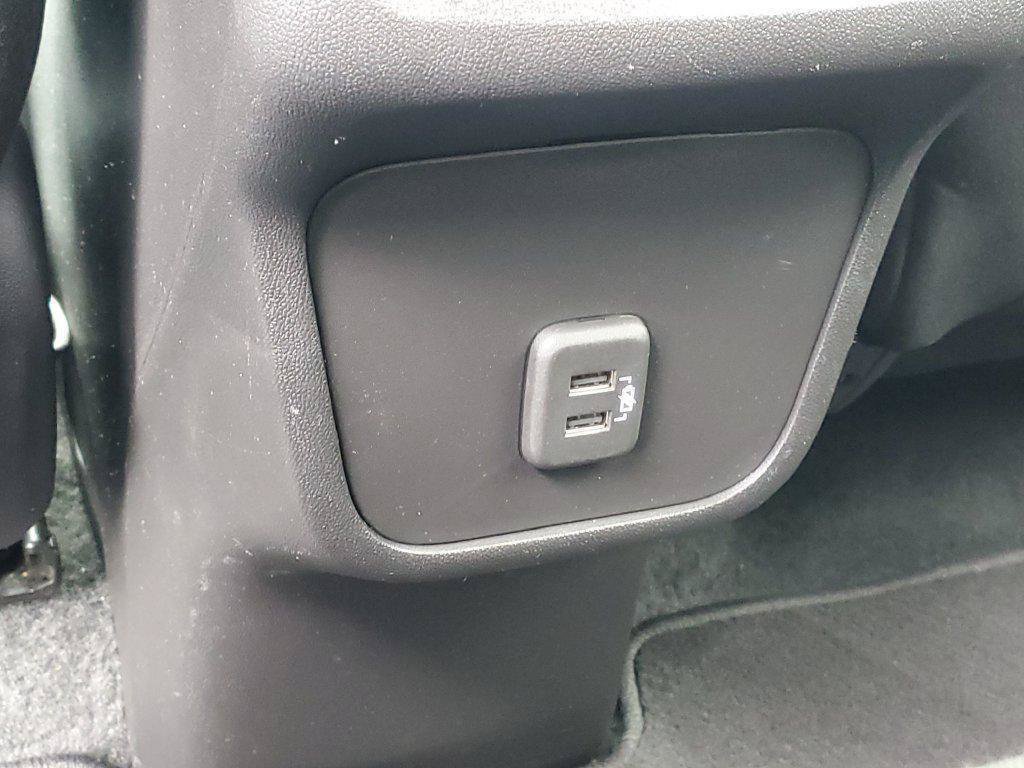 Used 2024 Chevrolet Equinox LT FWD image 27