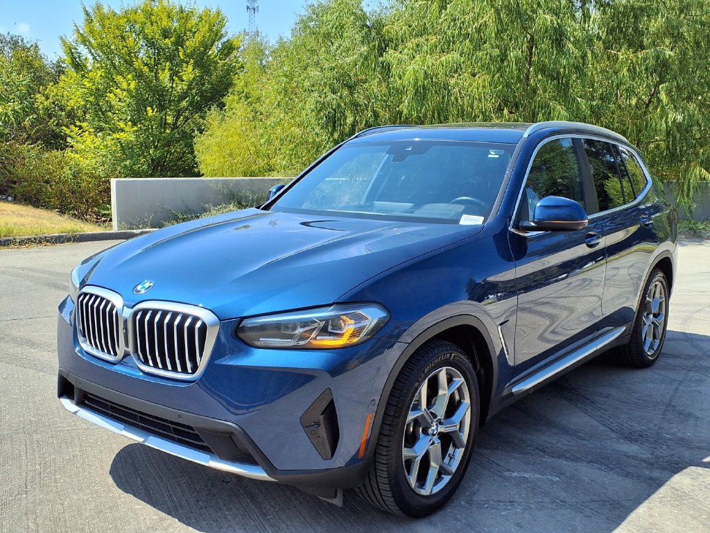 Used 2023 BMW X3 sDrive30i w/ Premium Package RWD image 7